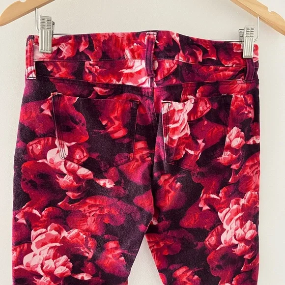 Flower pants 🌸 - Picture 4 of 4